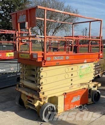 JLG 3248RS Saksilavat