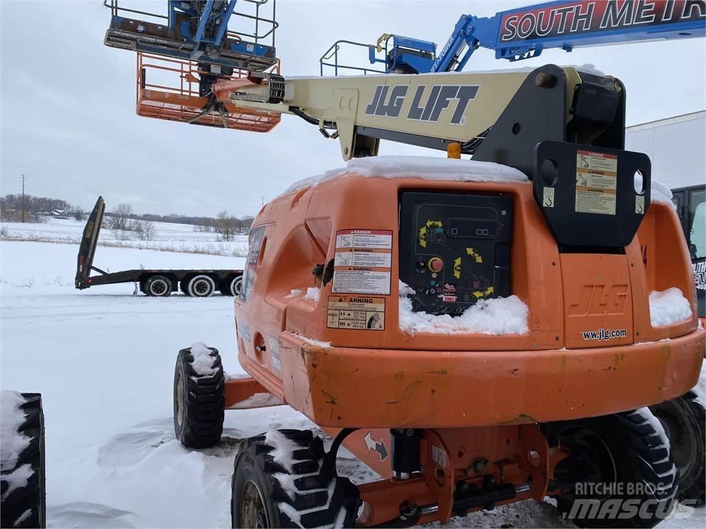 JLG 400S Teleskooppipuominostimet
