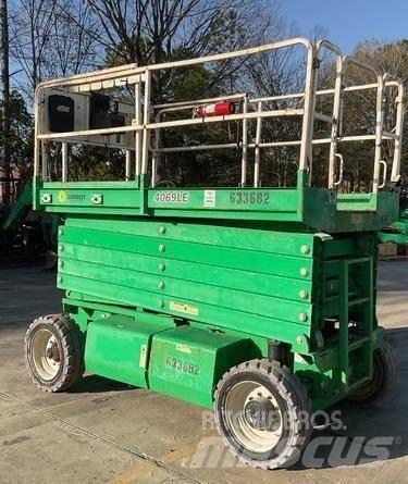 JLG 4069LE Saksilavat