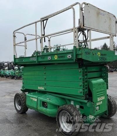 JLG 4069LE Saksilavat