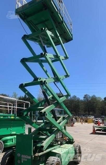 JLG 4069LE Saksilavat