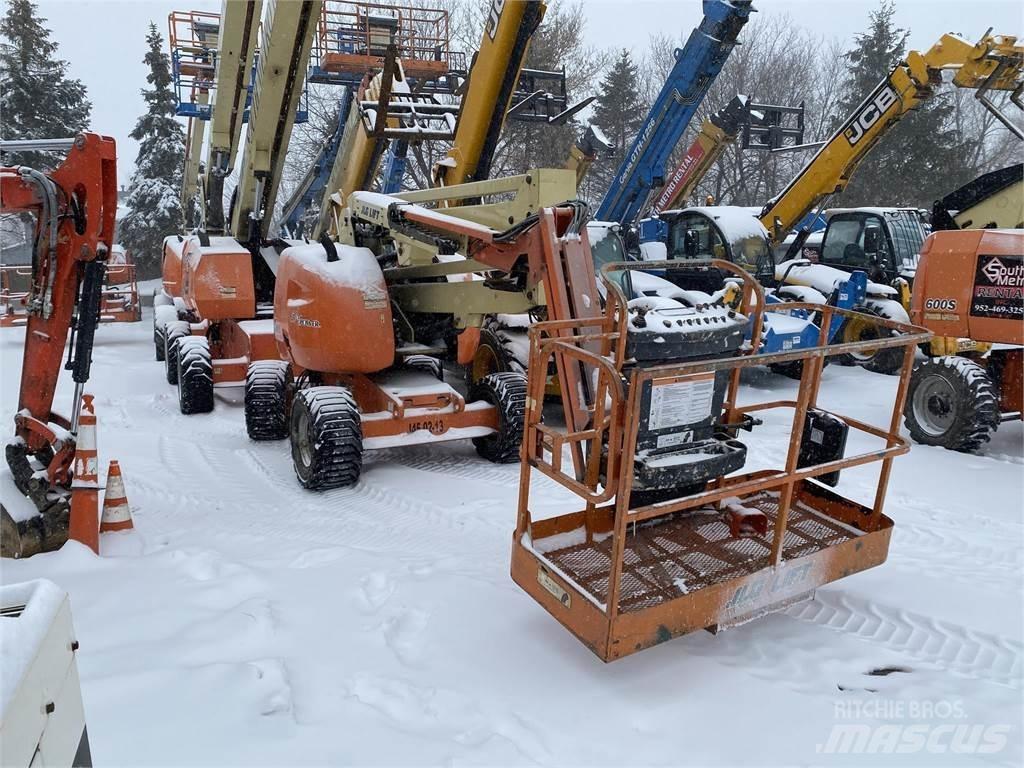 JLG 450AJ Kuukulkijat