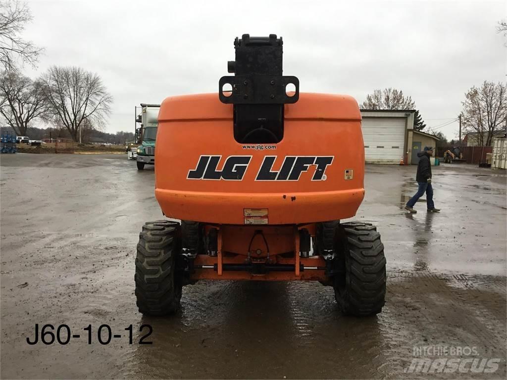 JLG 600S Teleskooppipuominostimet