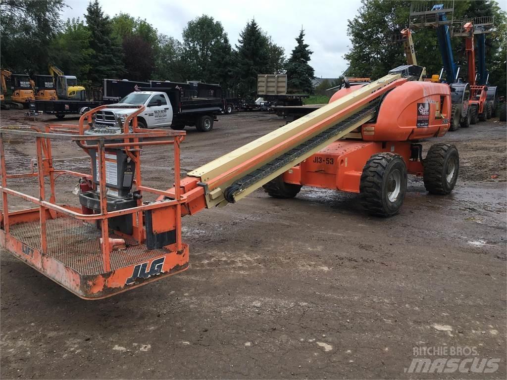 JLG 600S Teleskooppipuominostimet