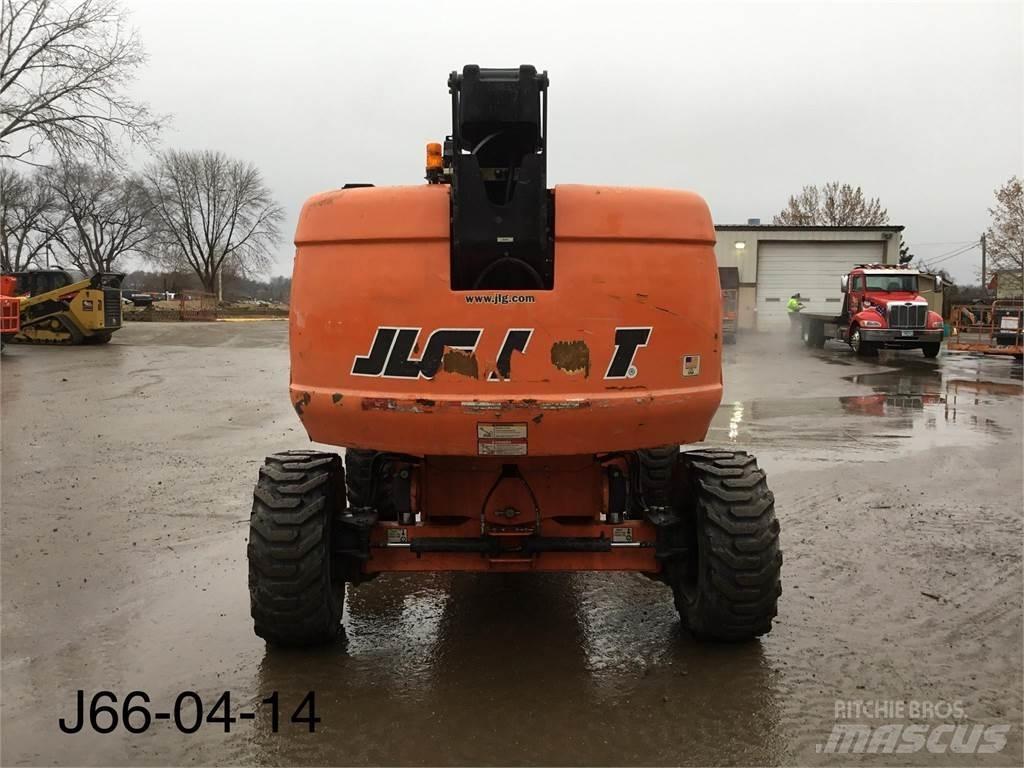 JLG 660SJ Teleskooppipuominostimet