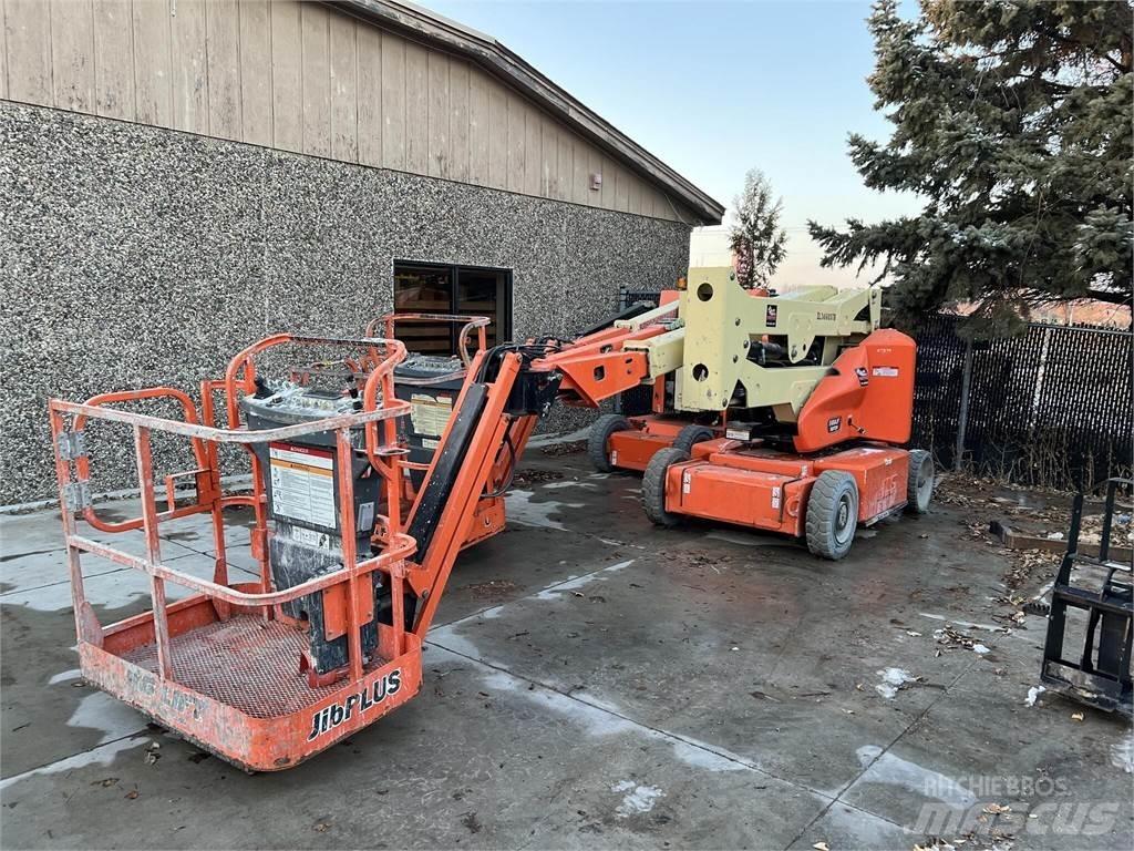 JLG E400AJPN Kuukulkijat