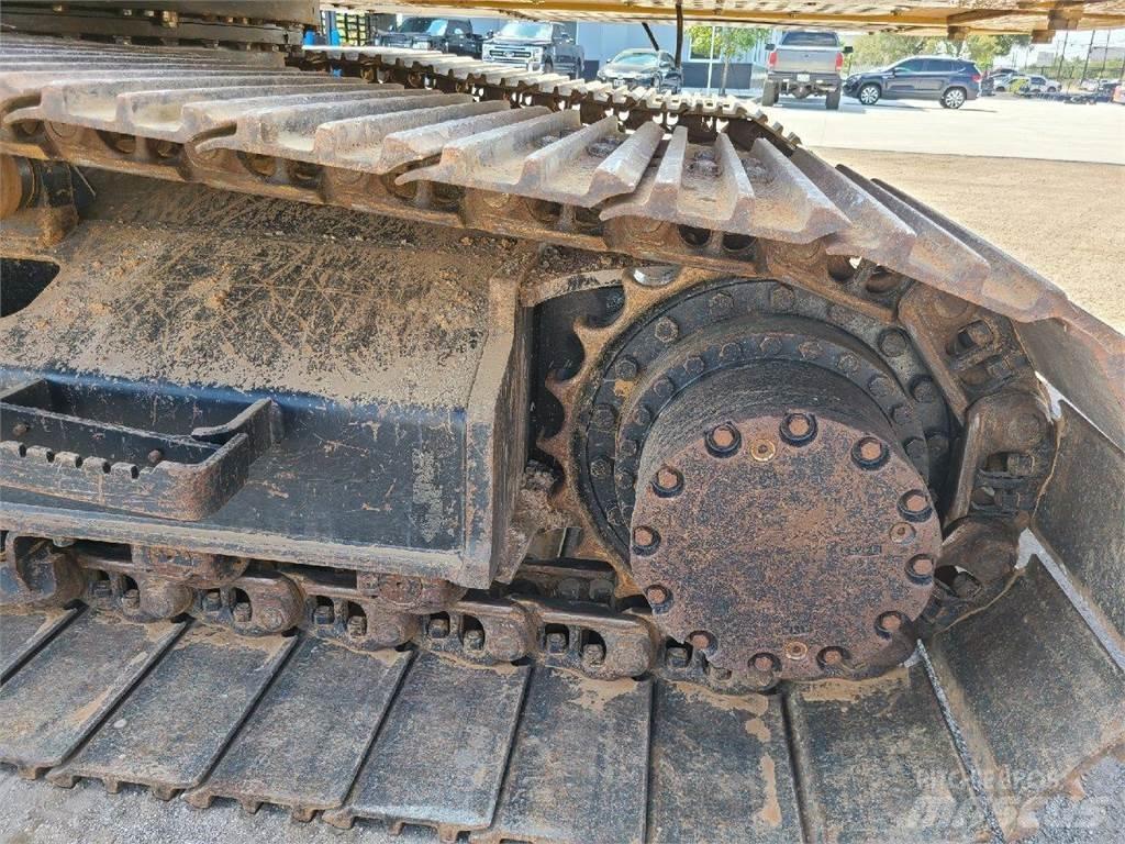 John Deere 210G LC Telakaivukoneet