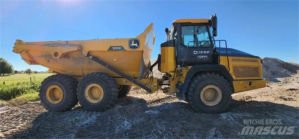 John Deere 310E Dumpperit