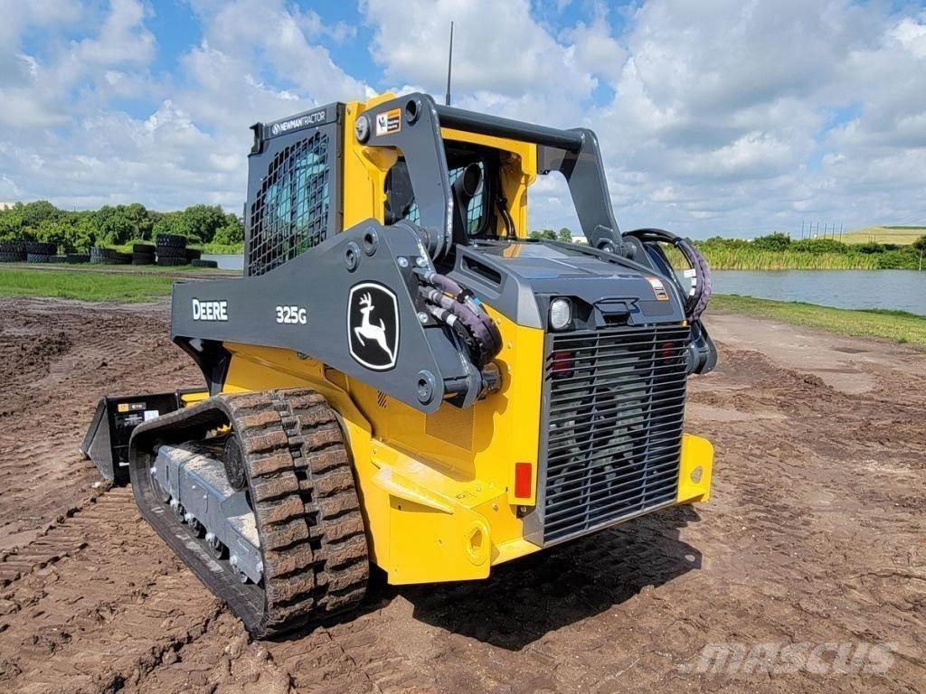 John Deere 325G Liukuohjatut kuormaajat