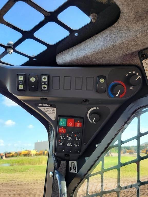 John Deere 325G Liukuohjatut kuormaajat