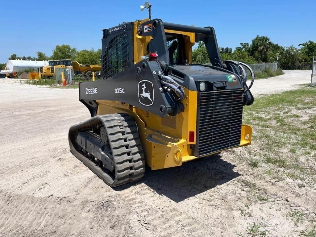 John Deere 325G Liukuohjatut kuormaajat
