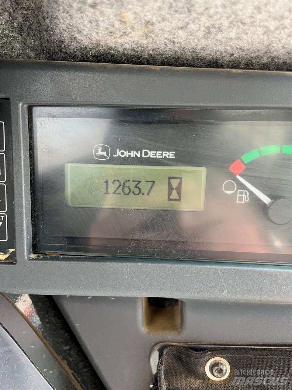 John Deere 333G Liukuohjatut kuormaajat