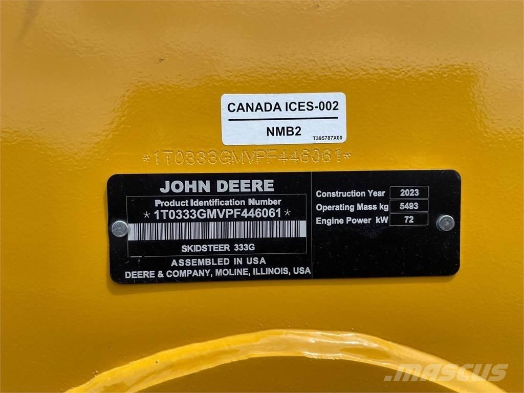 John Deere 333G Liukuohjatut kuormaajat