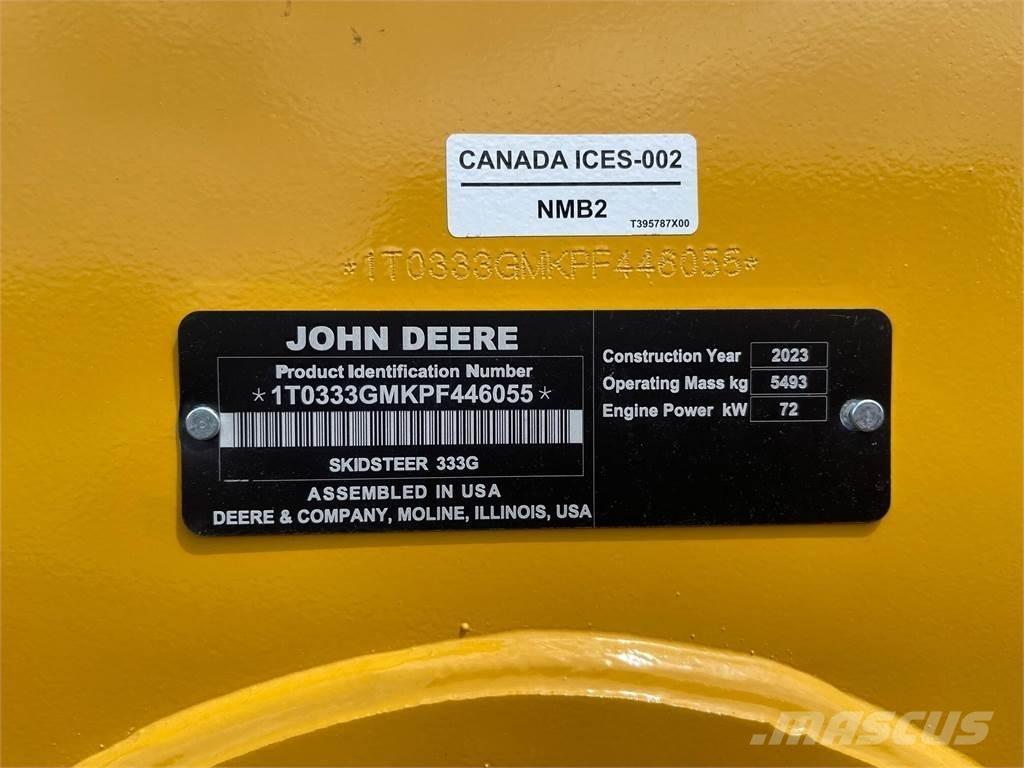 John Deere 333G Liukuohjatut kuormaajat