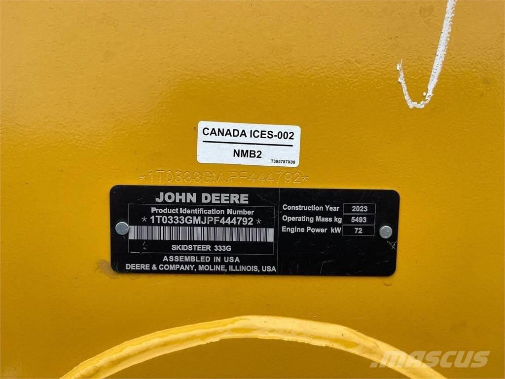 John Deere 333G Liukuohjatut kuormaajat