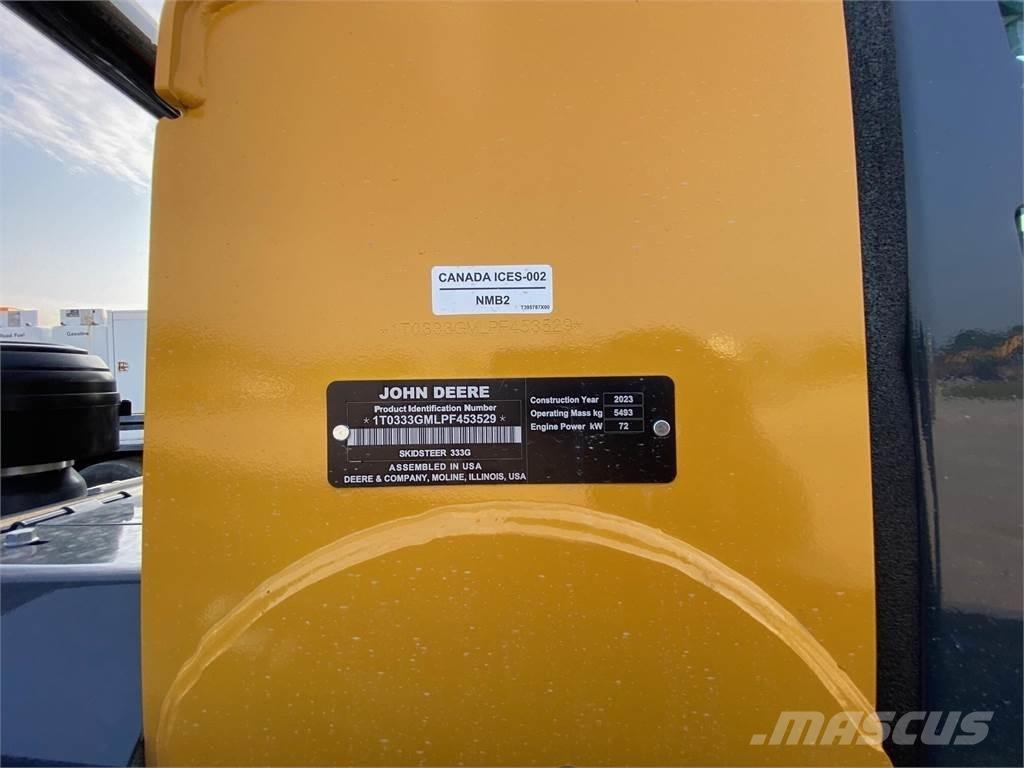 John Deere 333G Liukuohjatut kuormaajat