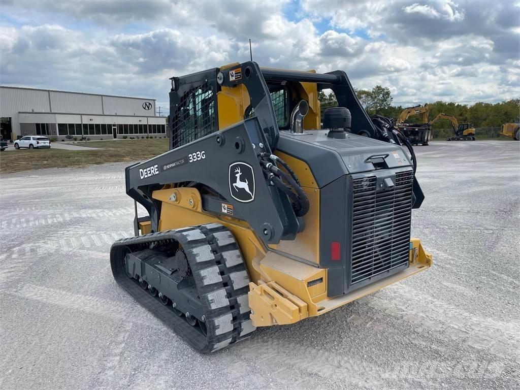 John Deere 333G Liukuohjatut kuormaajat