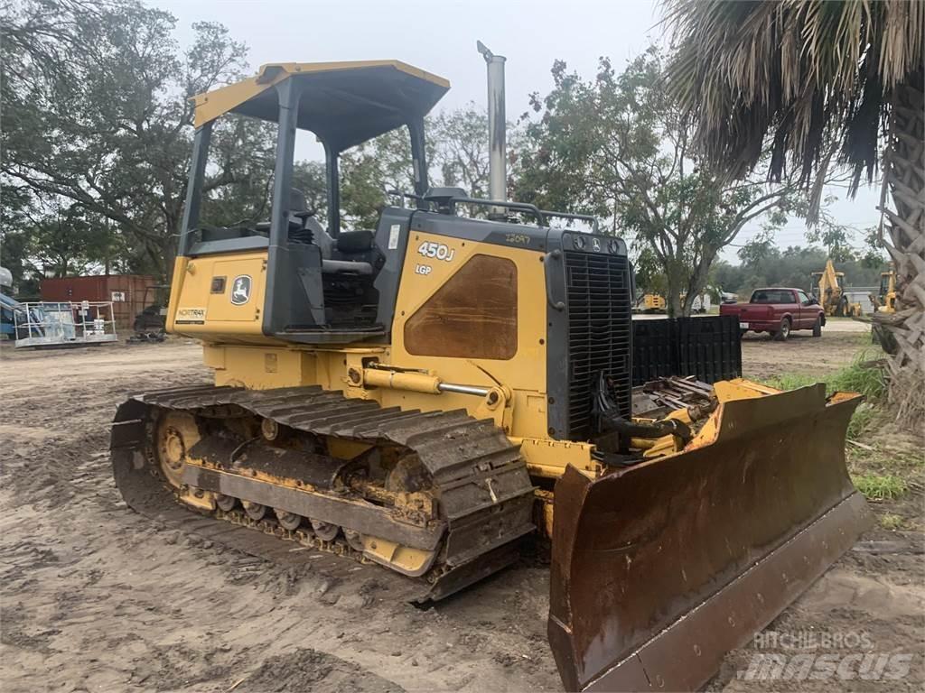 John Deere 450J LGP Telaketjupuskutraktorit