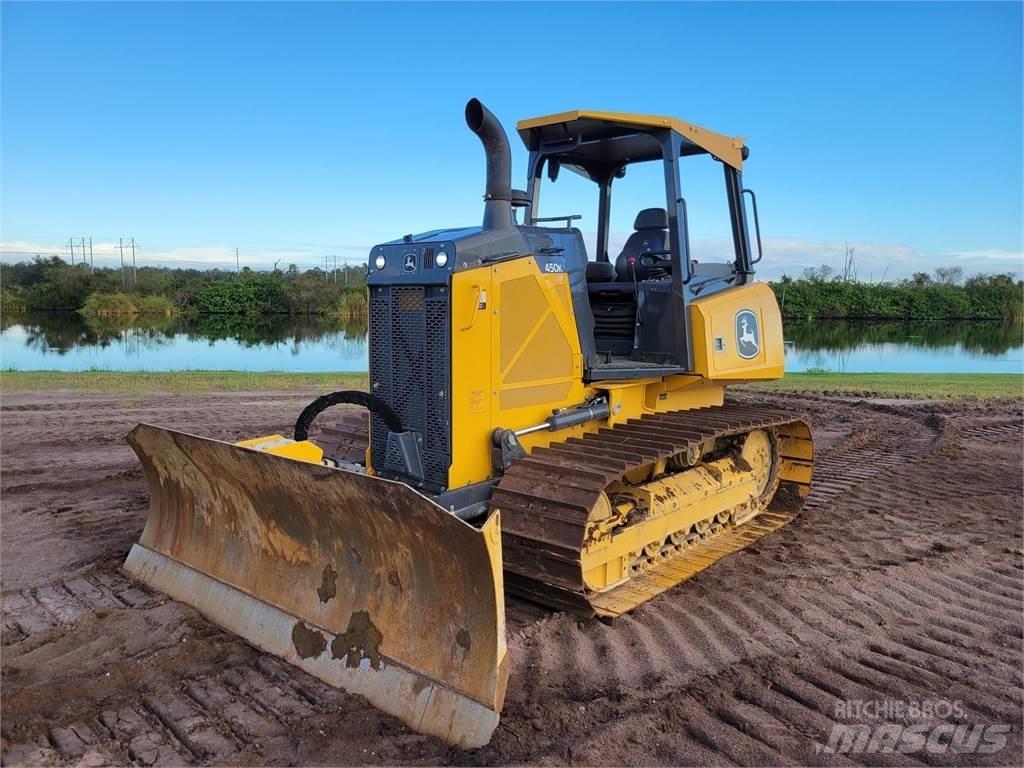 John Deere 450K LGP Telaketjupuskutraktorit