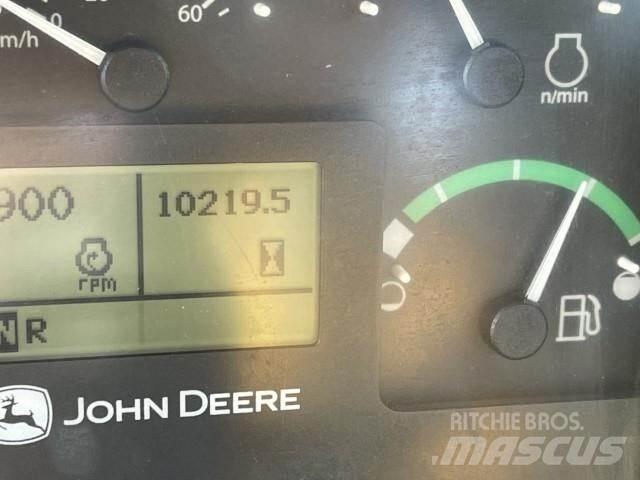 John Deere 460E Dumpperit