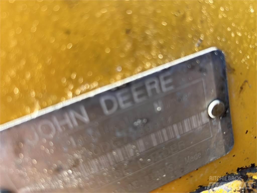 John Deere 510D Kaivurikuormaajat
