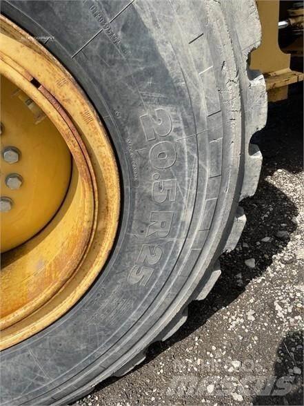 John Deere 544K Pyöräkuormaajat