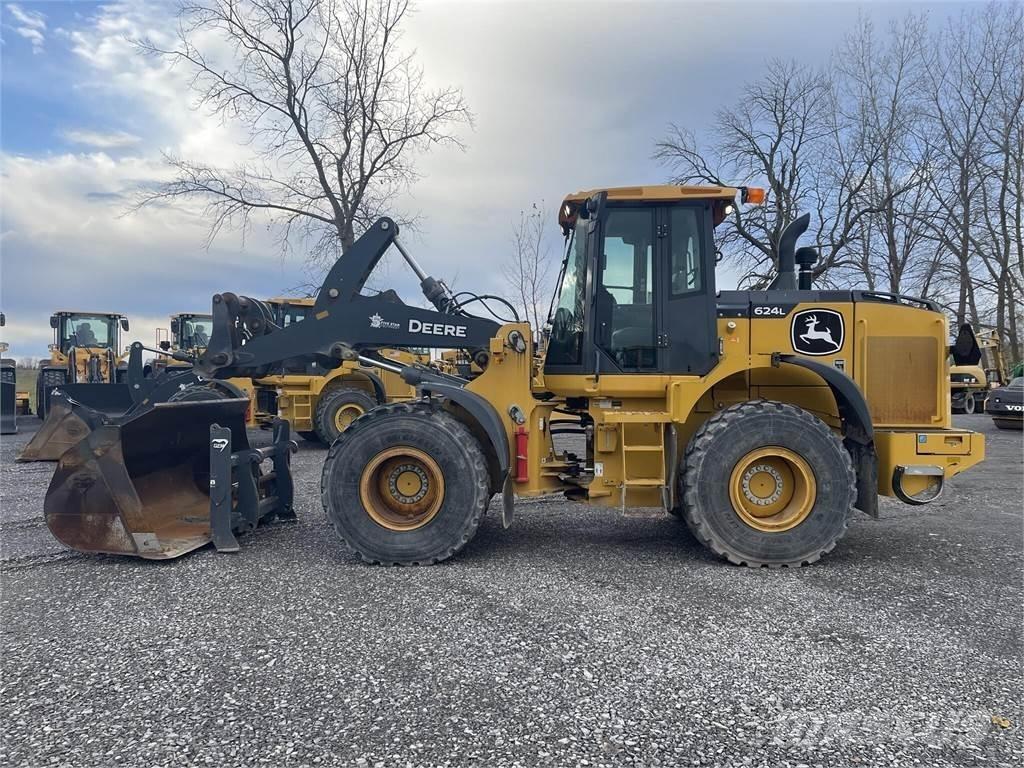 John Deere 624L Pyöräkuormaajat