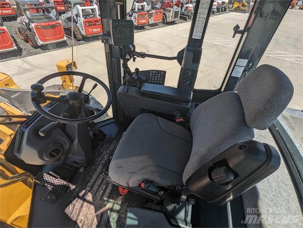 John Deere 644K Pyöräkuormaajat