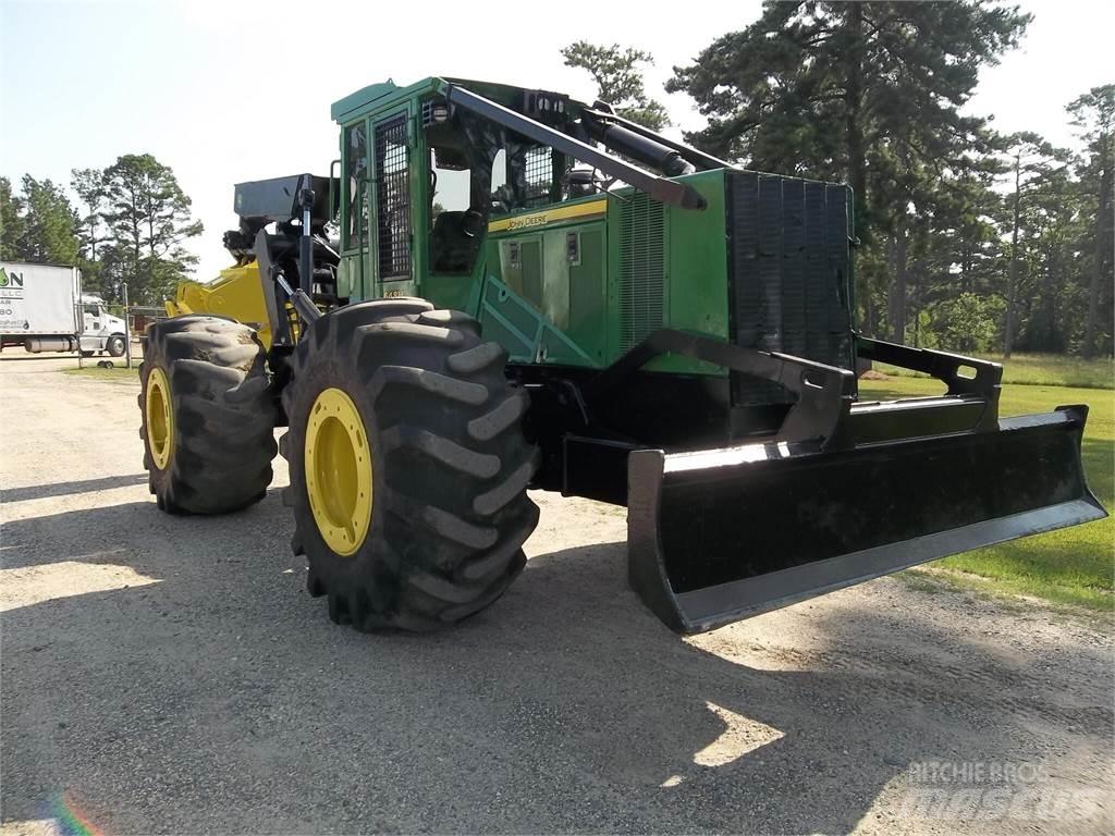 John Deere 648H Juontokoneet