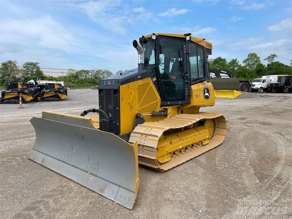 John Deere 650P LGP Telaketjupuskutraktorit
