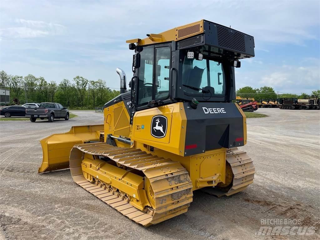 John Deere 650P LGP Telaketjupuskutraktorit
