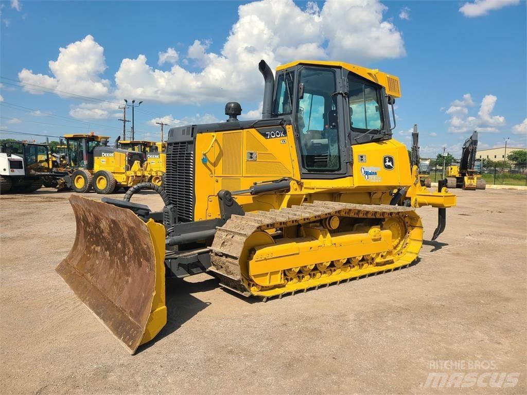 John Deere 700K Telaketjupuskutraktorit
