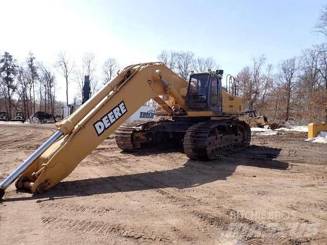 John Deere 750 Telakaivukoneet