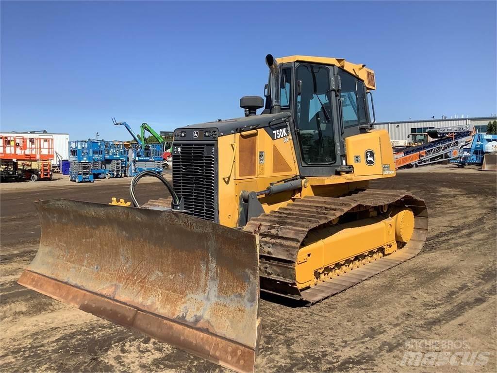 John Deere 750K LGP Telaketjupuskutraktorit