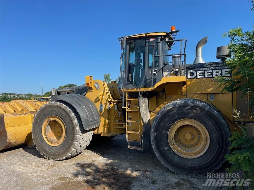 John Deere 844KIII Pyöräkuormaajat