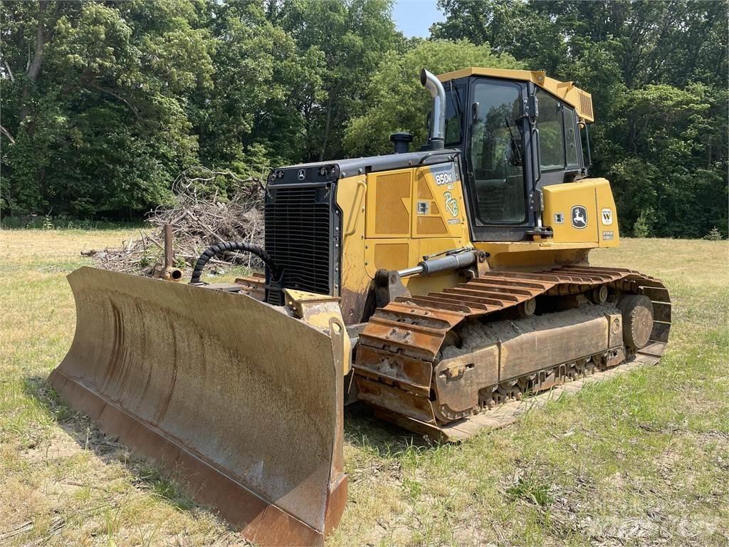 John Deere 850K LGP Telaketjupuskutraktorit