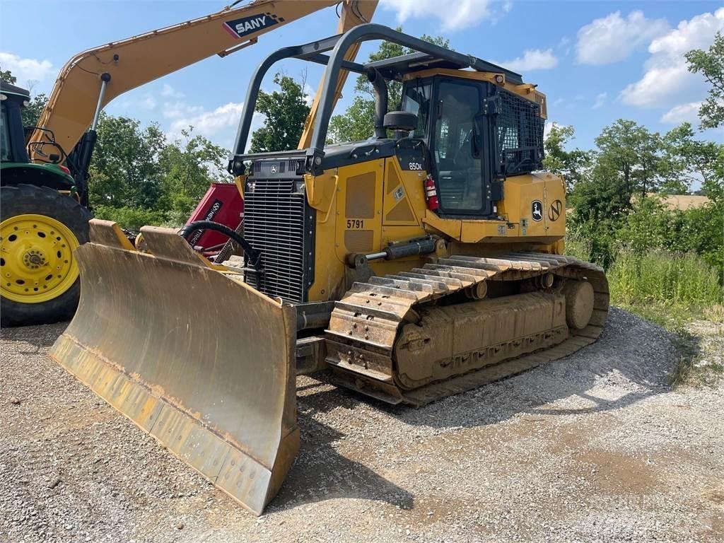 John Deere 850K WLT Telaketjupuskutraktorit