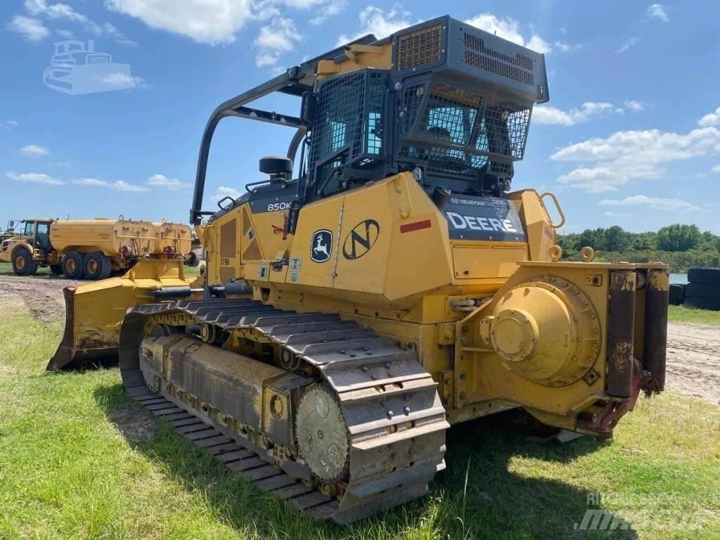 John Deere 850K WLT Telaketjupuskutraktorit