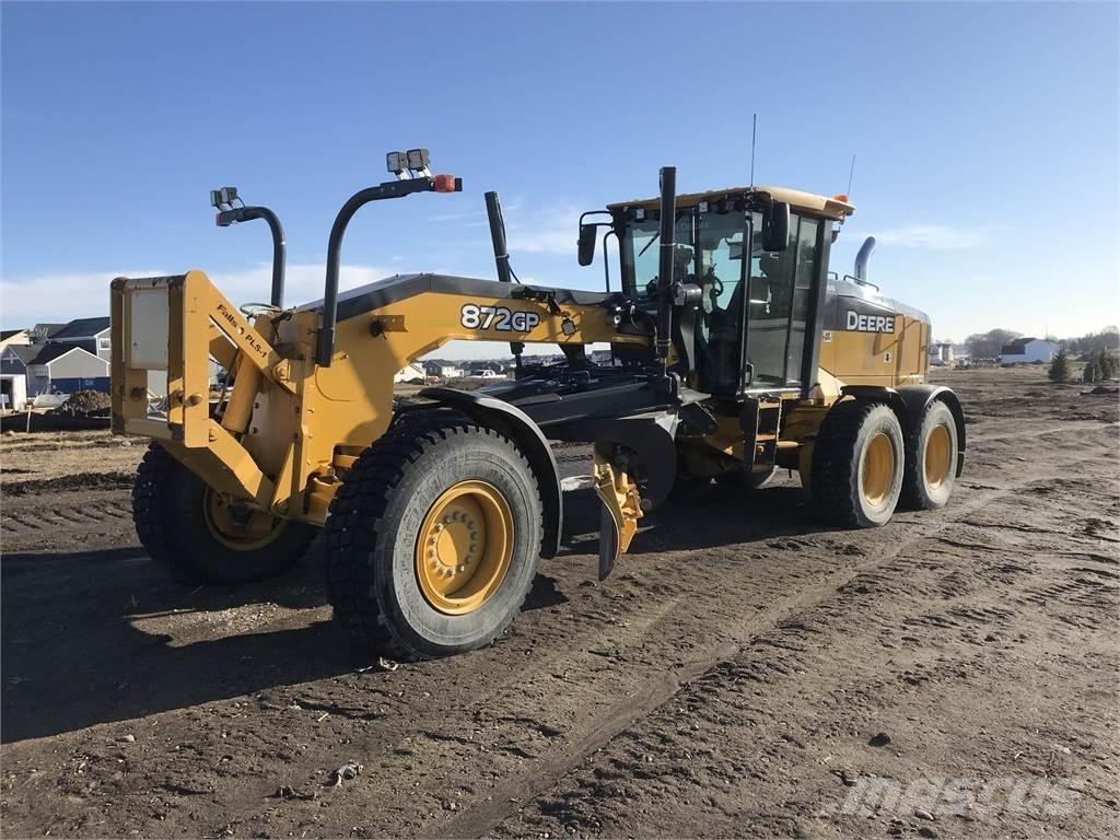 John Deere 872G Tiehöylät