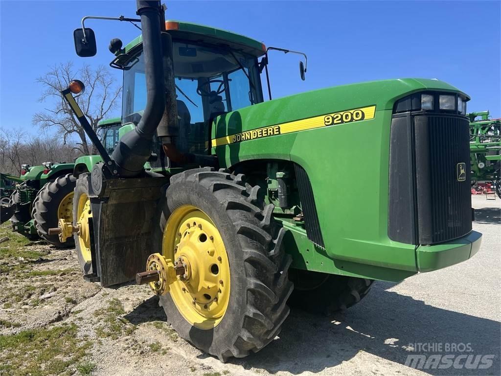 John Deere 9200 Traktorit