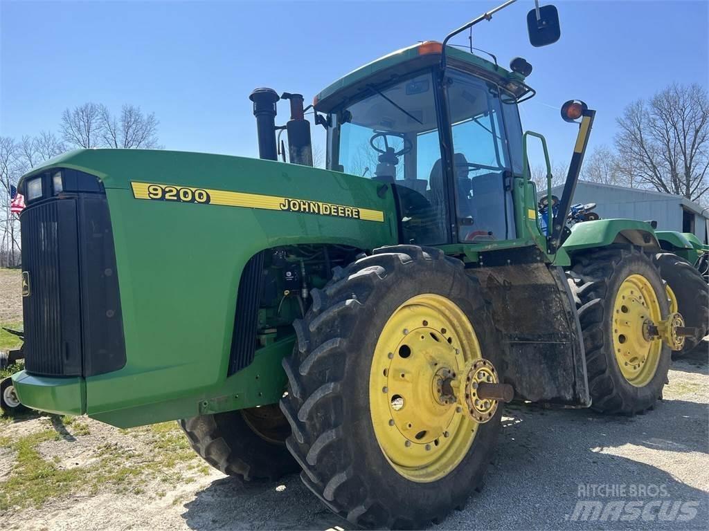 John Deere 9200 Traktorit