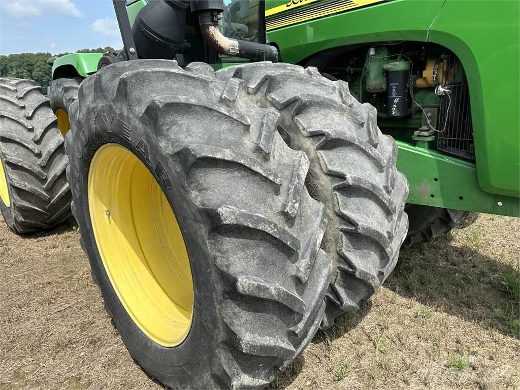 John Deere 9220 Traktorit