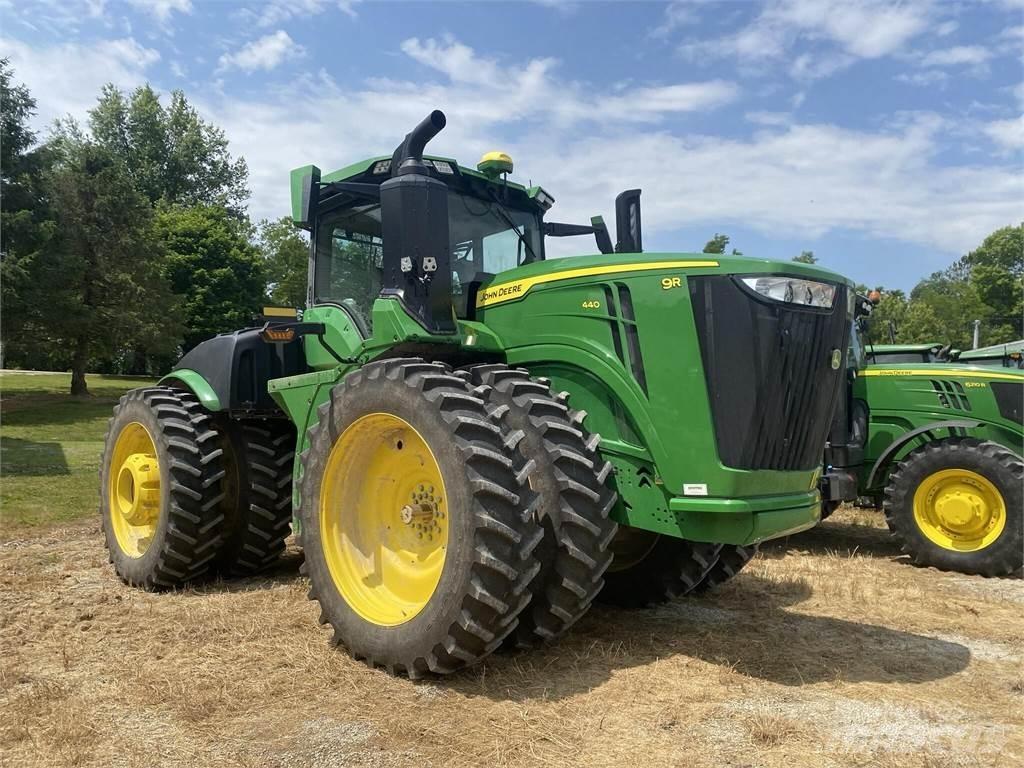 John Deere 9R 440 Traktorit