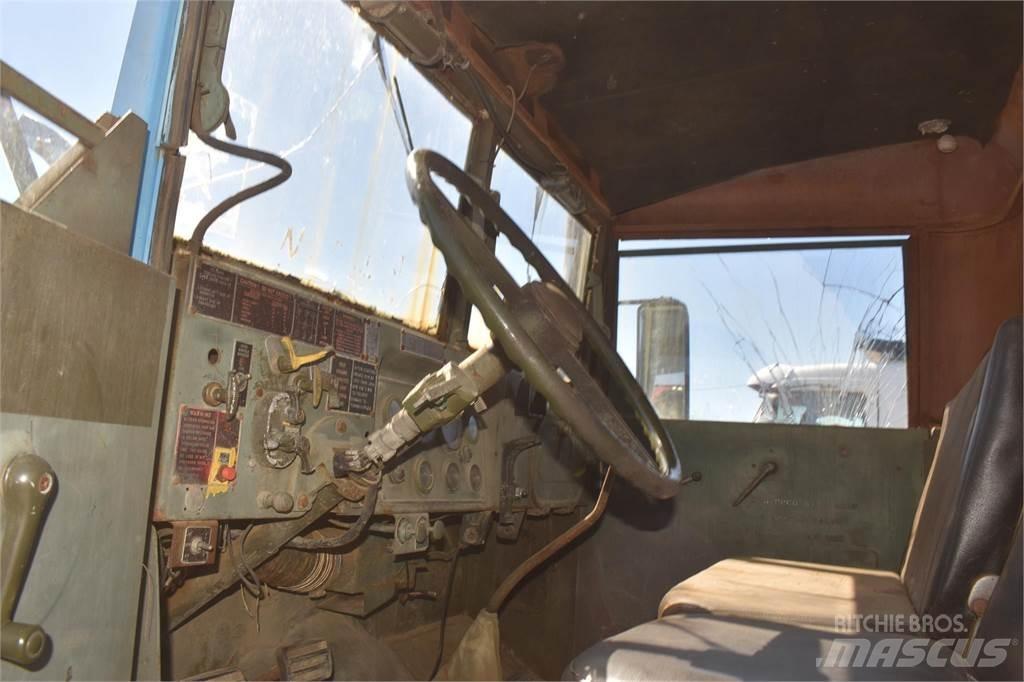 Kaiser M51A2 Sora- ja kippiautot