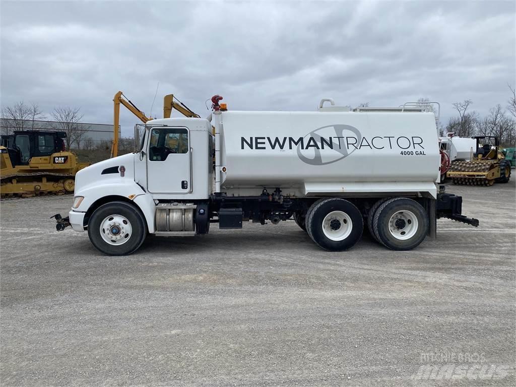Kenworth T300 Vesisäiliöautot