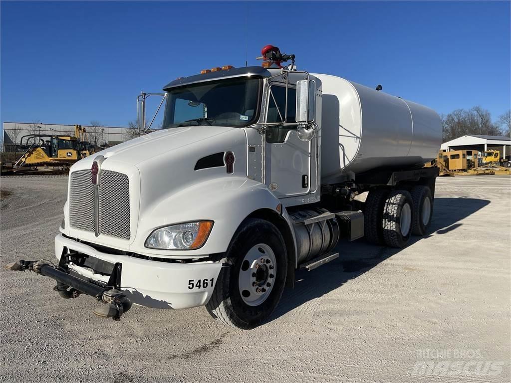 Kenworth T370 Vesisäiliöautot