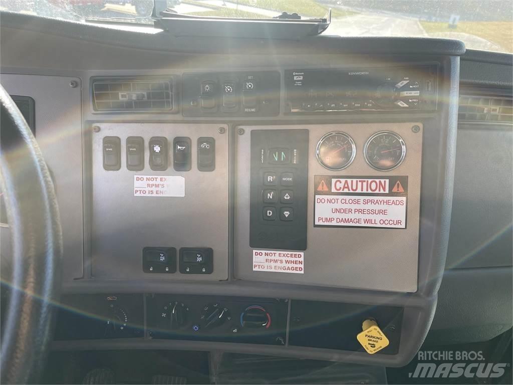 Kenworth T370 Vesisäiliöautot