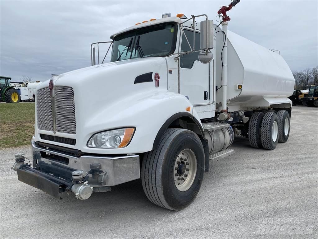 Kenworth T440 Vesisäiliöautot