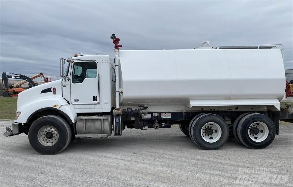 Kenworth T440 Vesisäiliöautot