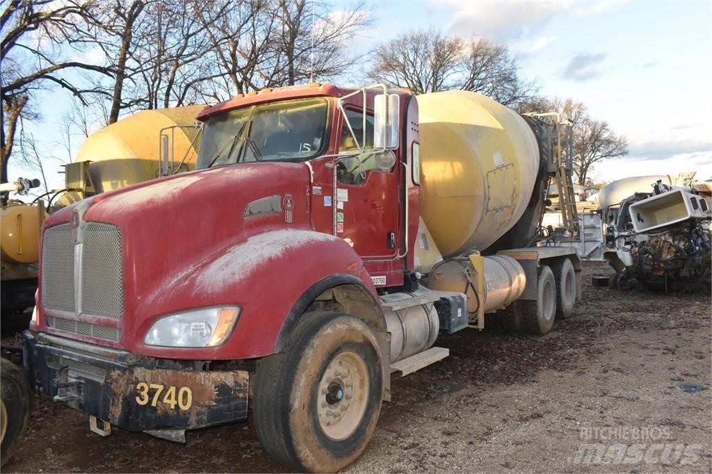Kenworth T440 Betonikuorma-autot